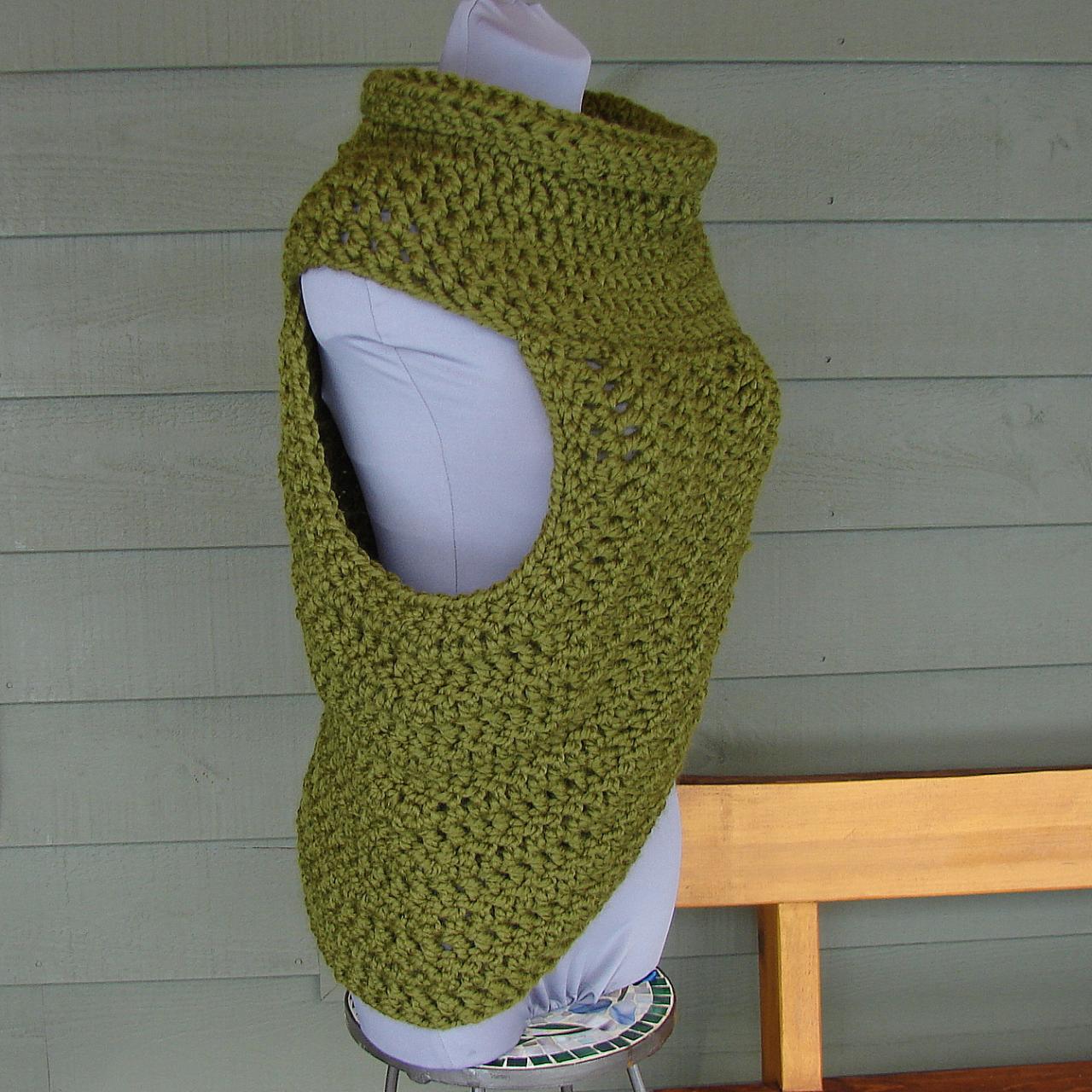Half Sweater Cowl Wrap Huntress - Cilantro Green